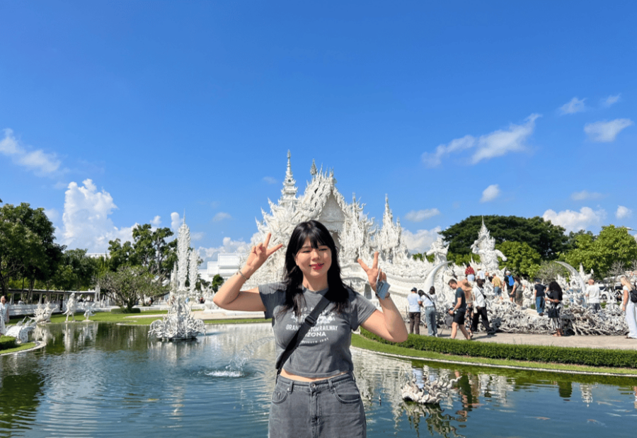 Private to Chiangrai: Karen Village,White Temple,Blue Temple