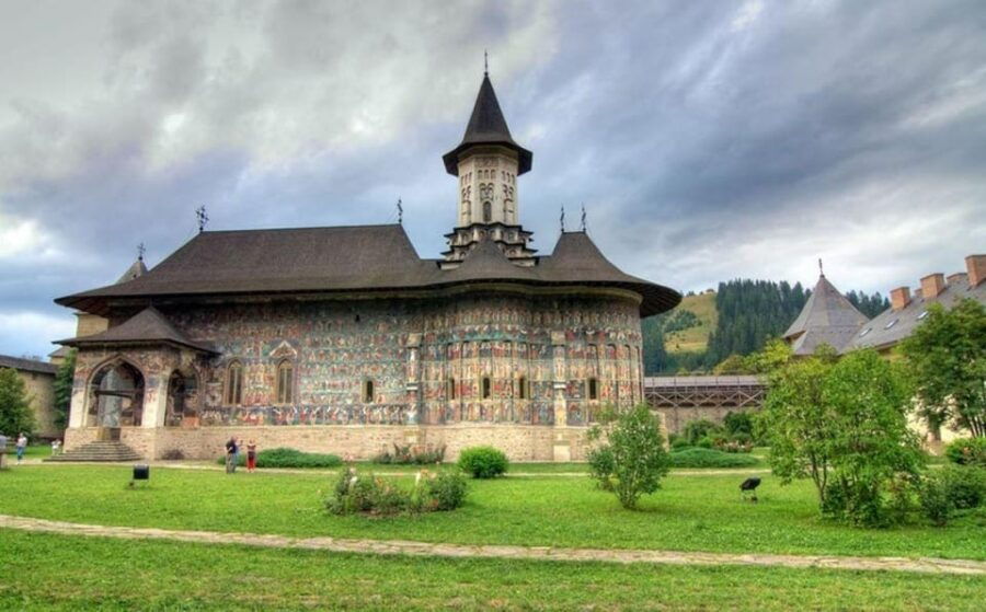 Private Tour From Bucharest to UNESCO Monasteries, Moldavia