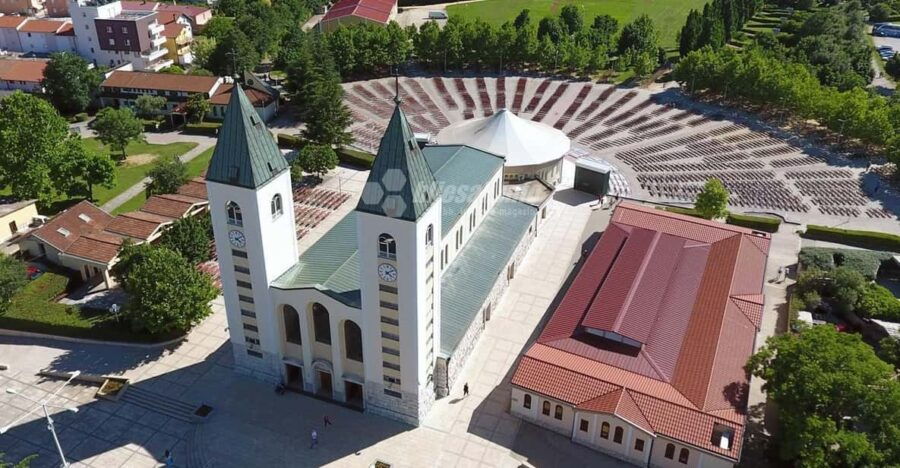 Private Transfer From Dubrovnik Airport to Medjugorje