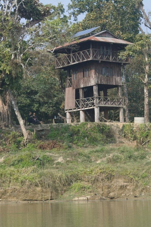 Private Transfer : Pokhara to Chitwan (Sauraha) by A.C Car
