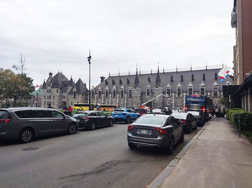 Private Transfer To Quebec From Montreal YUL Airport