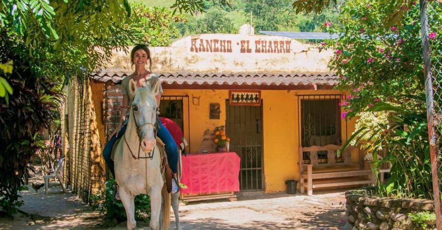 Puerto Vallarta: Mountain Waterfall Horseback Riding Tour