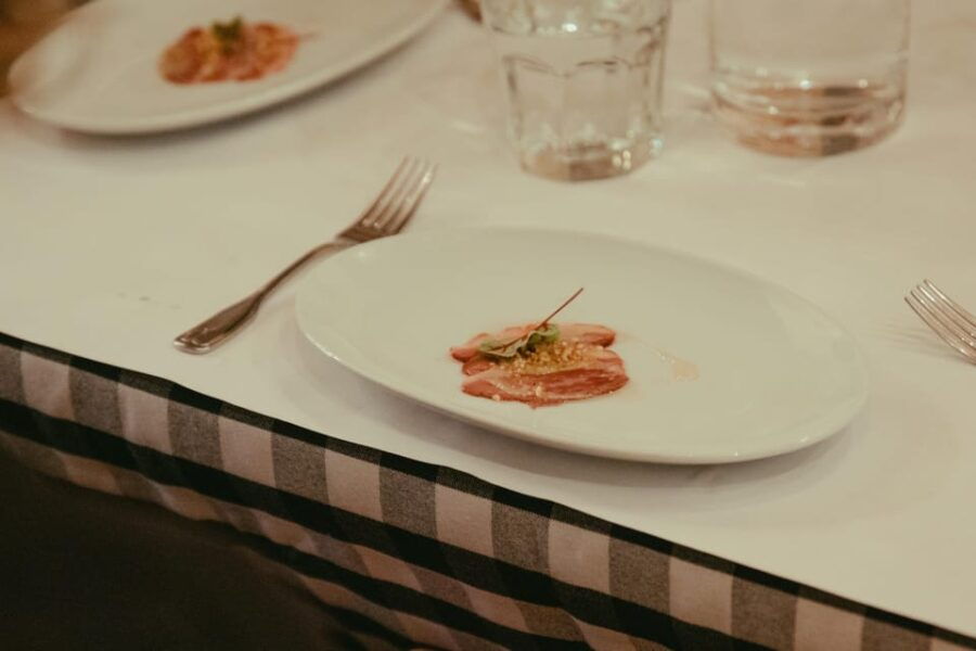 Quebec City: Old Quebec Food Tasting and Drink Walking Tour - Tour Overview and Booking Details