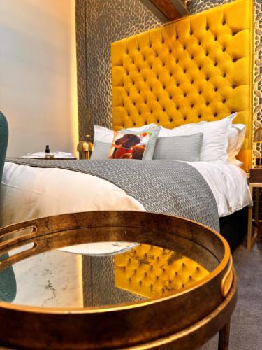 Quite Simply French - Hotel Overview