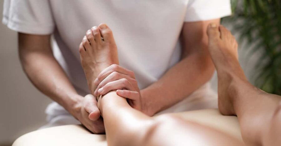 Reflexology Foot Massage - 30 Mins - Service Overview