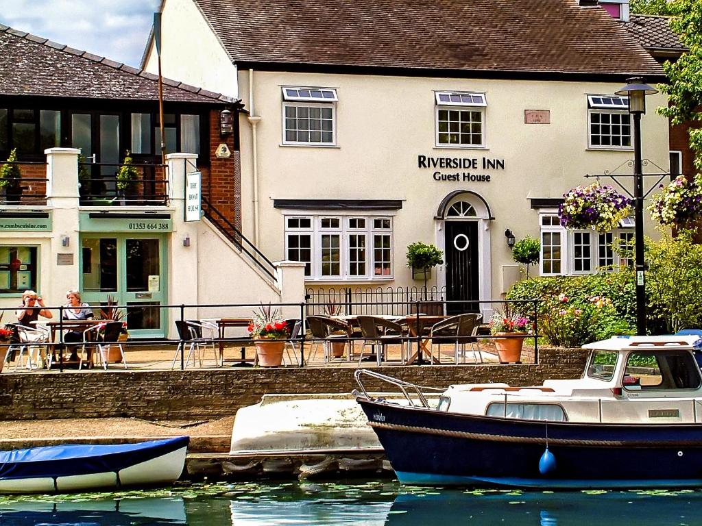 Riverside Inn Review