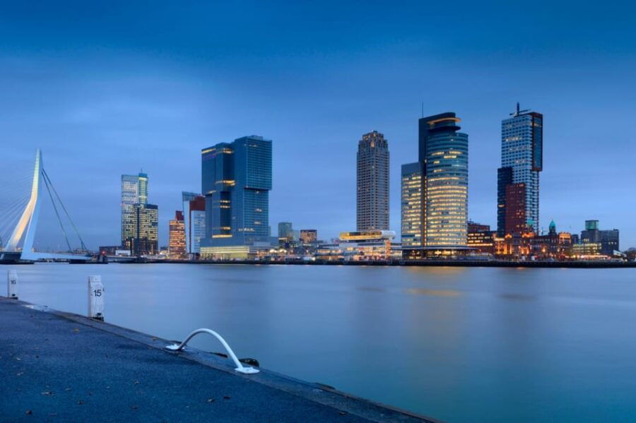 Romantic Rotterdam Walking Tour: Iconic City Highlights - Discover Markthals Architectural Wonders