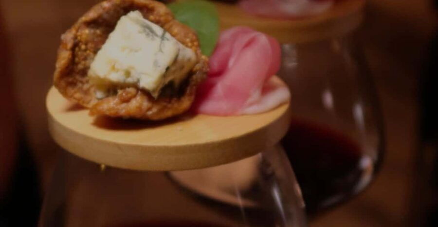 Romantic Wine Tasting Experience at Koccio Valletta - Experience Overview