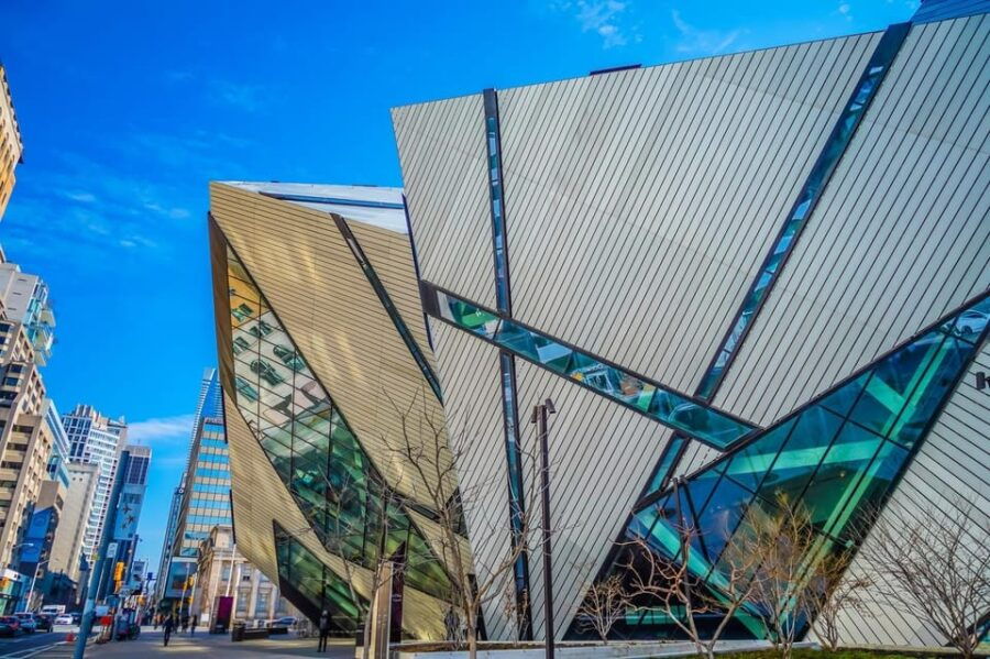 Royal Ontario Museum Revealed: A Guided Tour Through History - Explore Artwork From Around the World