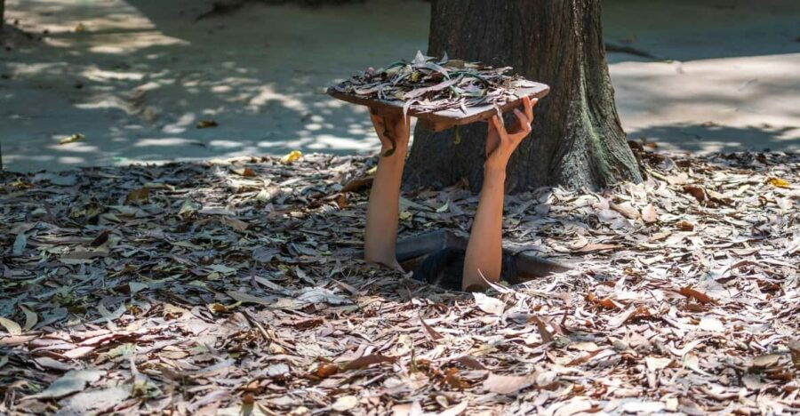 Saigon: Discover Cu Chi Tunnels & Ben Dinh