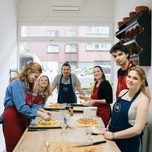 Slovenia: Belokranjska Pogača Cooking Class - Experience Overview