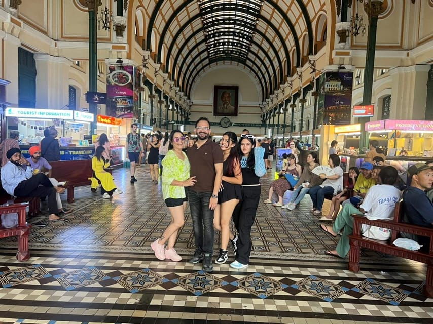 Small Group Tour: Ho Chi Minh Afternoon City Tour
