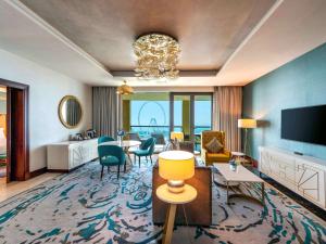 Sofitel Dubai Jumeirah Beach - Hotel Overview and Location