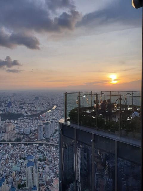 Sunset Café Experience at Landmark 81 & Food Tour - Overview of the Tour