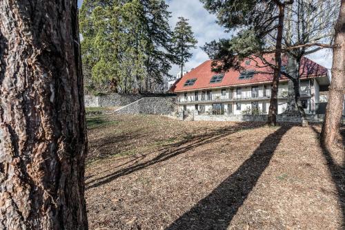 The Barn of the Fathers - Historical Significance