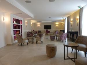 The Bastide of the Olive Grove - Hotel Location and Setting