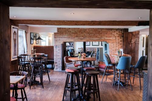 The Bower Inn - Overview and Location
