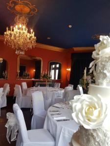 The Cleveland Tontine - Location and Accessibility