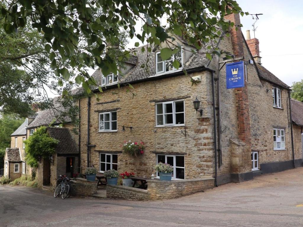 The Crown Inn, Church Enstone Review