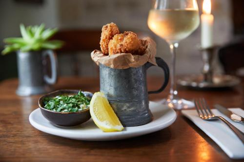The Lime Tree Inn - Hotel Overview