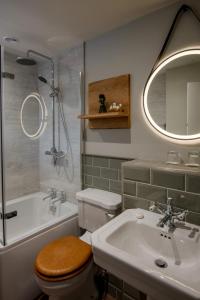 The Millstone, Mellor - Overview and Location