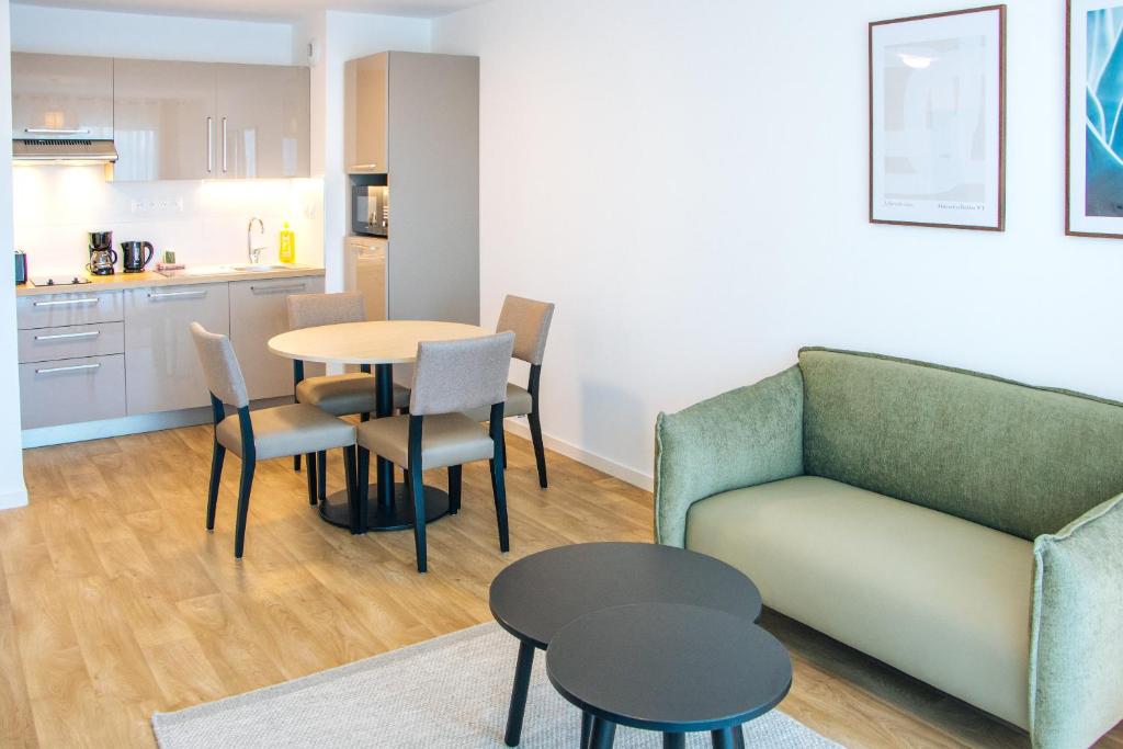 The New Sylphs Lambersart - Location and Accessibility