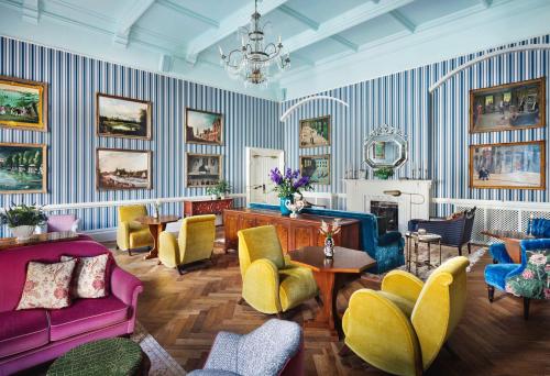 The Randolph Hotel Oxford, a Graduate by Hilton Hotel - Hotel Overview and Location
