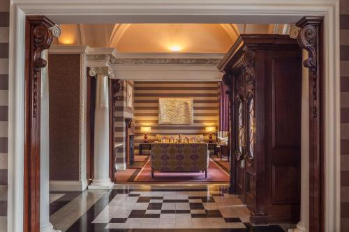 The Roseate Reading - Hotel Overview and Location