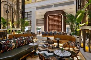 The Westin Dubai Mina Seyahi Beach Resort and Waterpark - Overview and Location