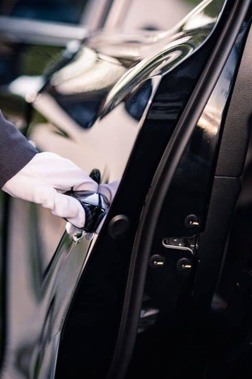 Toronto Airport (Yyz): Private Transfer To/From Downtown - Service Overview