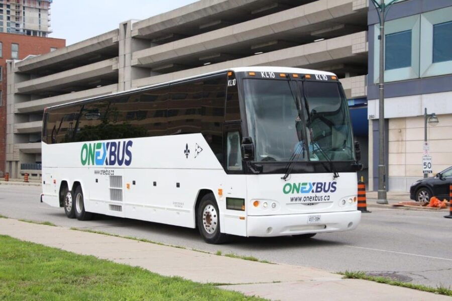 Toronto Pearson Airport: Direct Bus From/To Brampton
