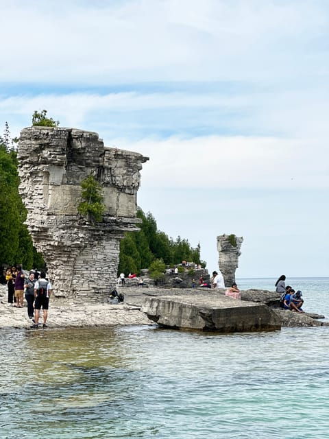 Tour on Flowerpot Island From Toronto by Motorhome