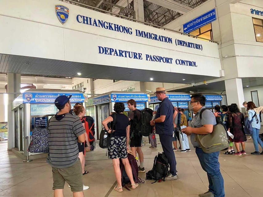 Transfer : From Chiang Mai to ChiangKhong Border,Chiang Rai