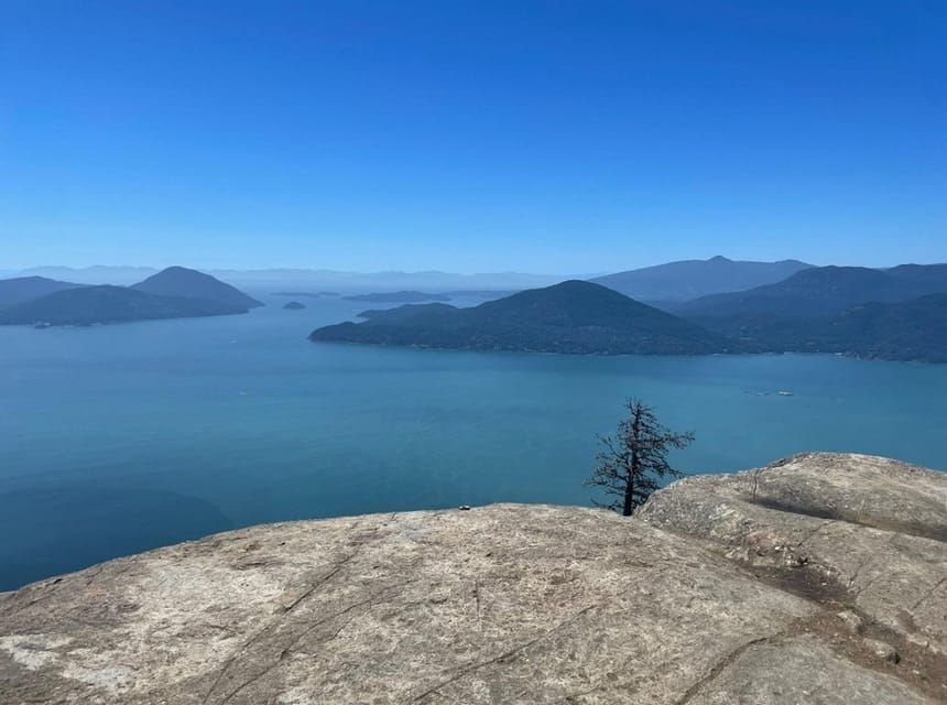 Tunnel Bluffs Hiking Day Trip- Vancouver