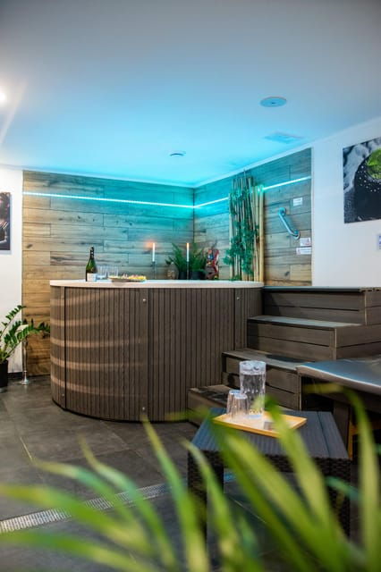 Unique Private Spa With Jacuzzi and Sauna in Prague - Overview and Pricing
