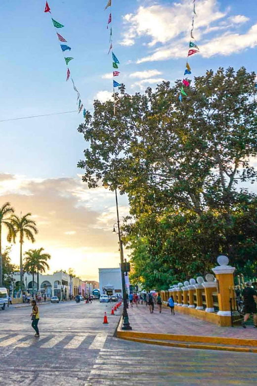 VALLADOLID – CHICHÉN ITZÁ – CENOTES TOUR
