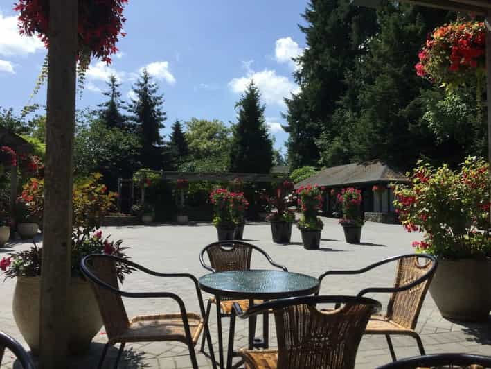 Vancouver: Butchart Gardens and Victoria City Tour