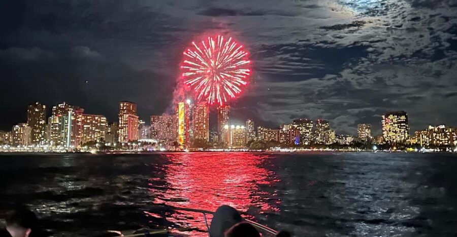 Waikiki: Firework Boat Cruise - Overview and Pricing