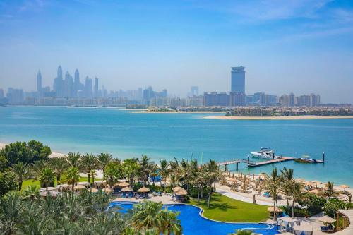 Waldorf Astoria Dubai Palm Jumeirah - Overview and Location
