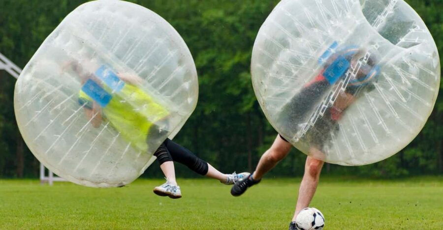 Warsaw: Bubble Football