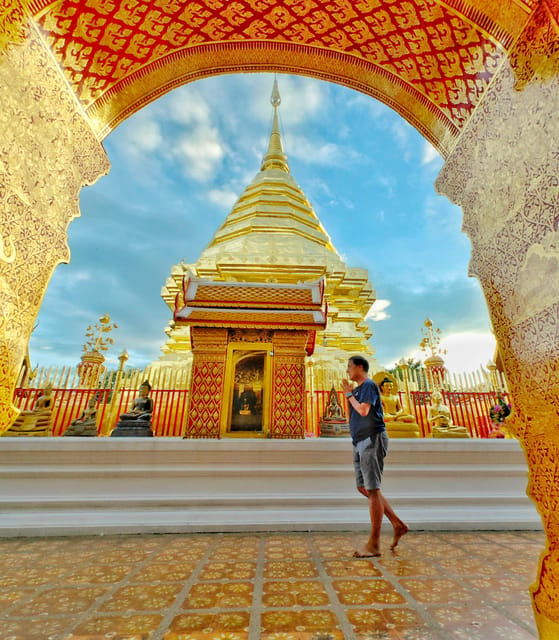 Wat Doi Suthep & Wat Phalat Transfer (Air Conditioned Van)