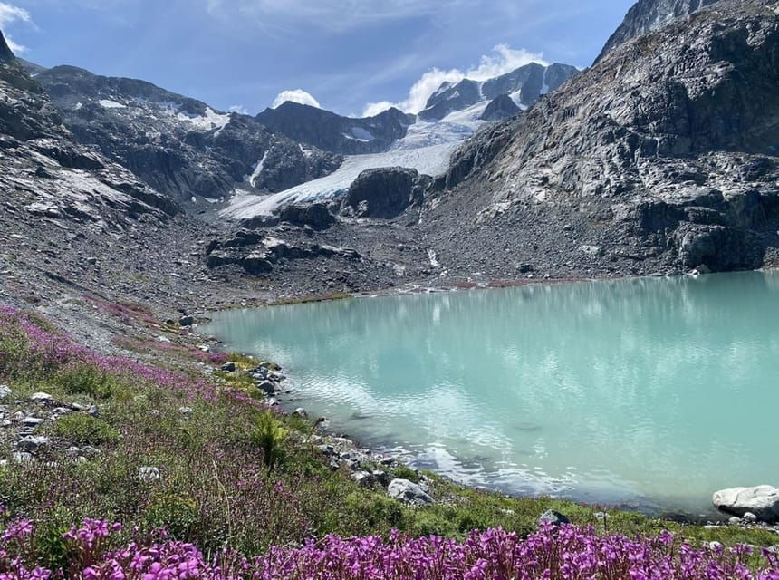 Wedgemount Lake/ Garibaldi Park/ Hiking Day Trip