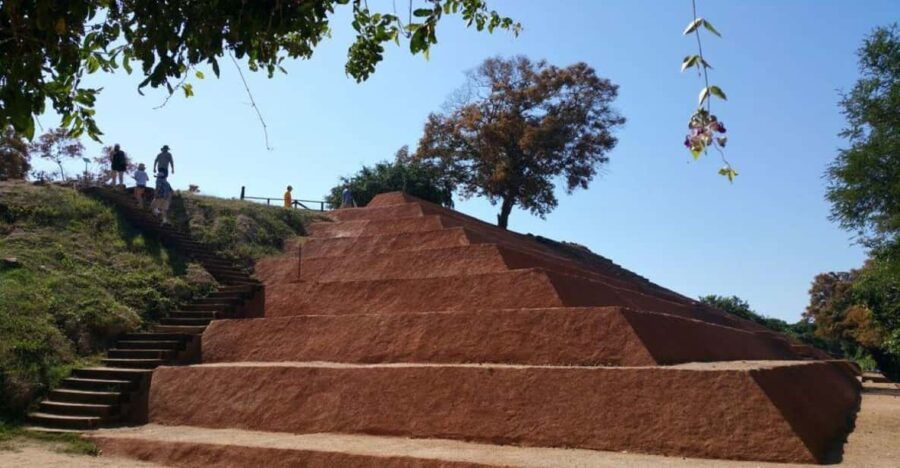Zihuatanejo: Archeological Tour