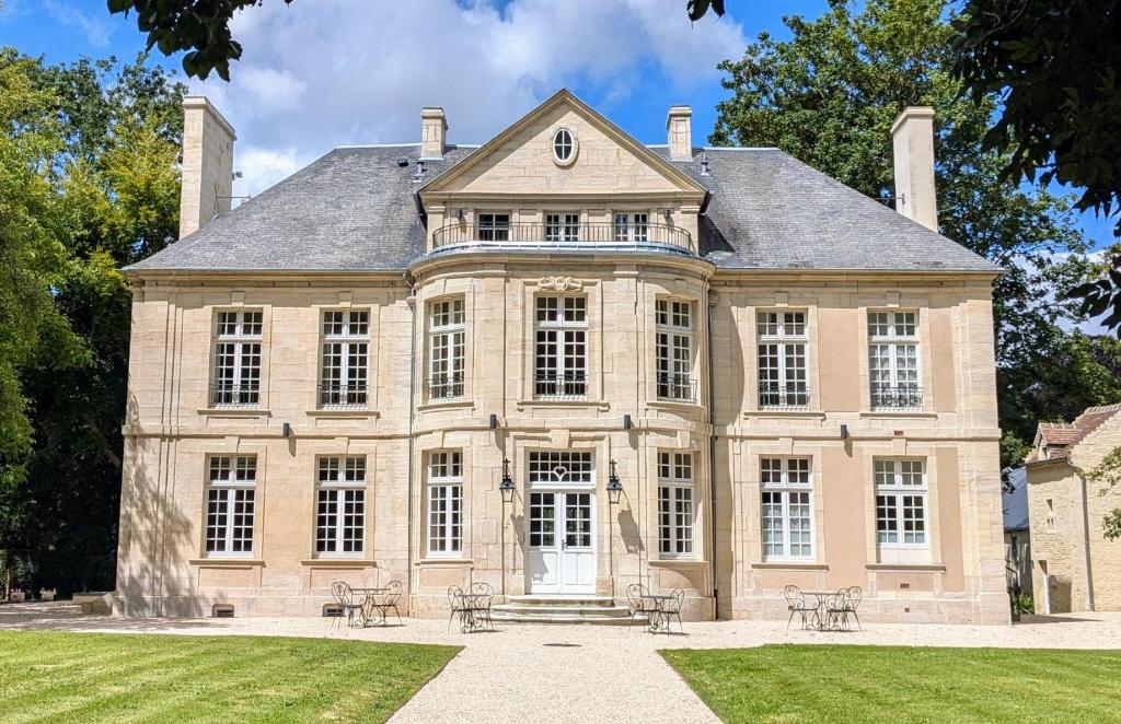 4-Star Hotel Château - Domaine De Coeurmandie - Exceptional Amenities and Services