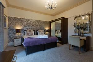 Advocate Arms - Luxurious Room Features