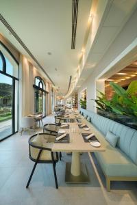 Al Ain Rotana - Accommodation Options