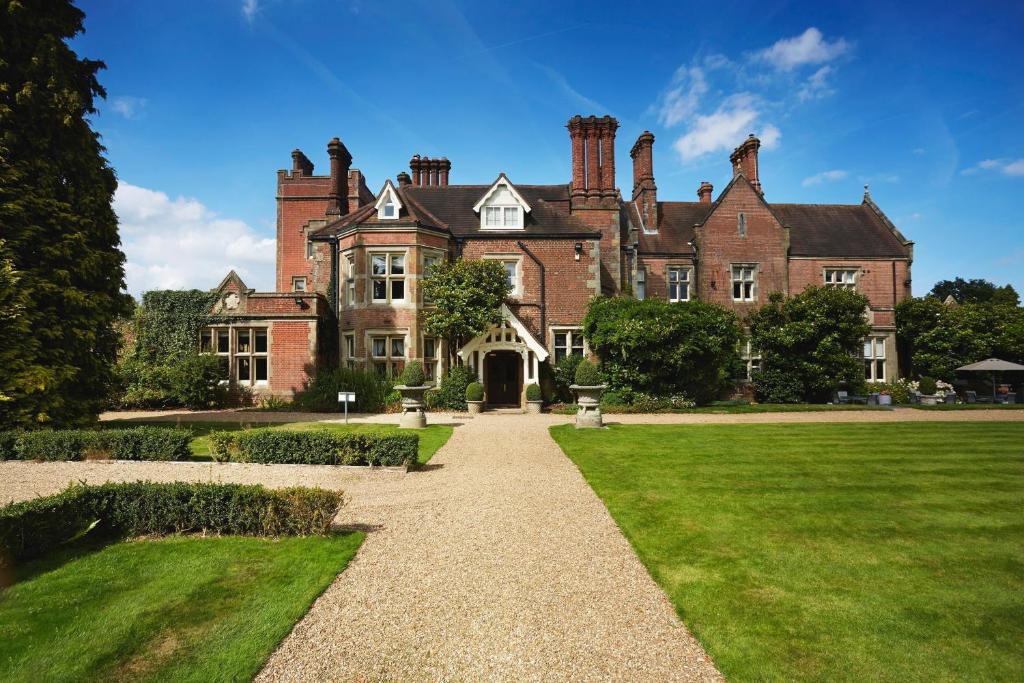 Alexander House Hotel & Utopia Spa Review
