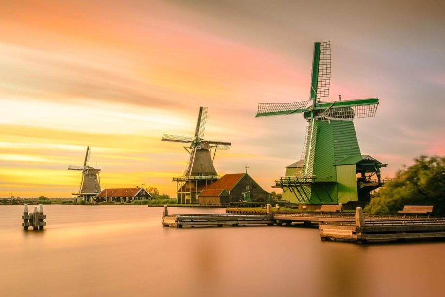 Amsterdam a Private Transfer to or From Ams Airport (中文/En) - Service Overview
