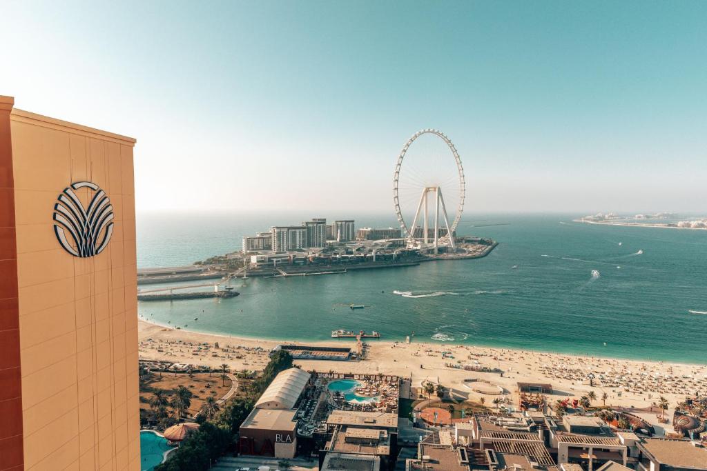 Amwaj Rotana, Jumeirah Beach – Dubai Review