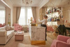 Bathen House Boutique Hotel - Location and Attractions